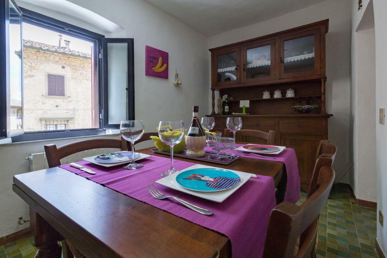 Art Rebus Tower In Tuscany Apartment Radda in Chianti Exterior photo