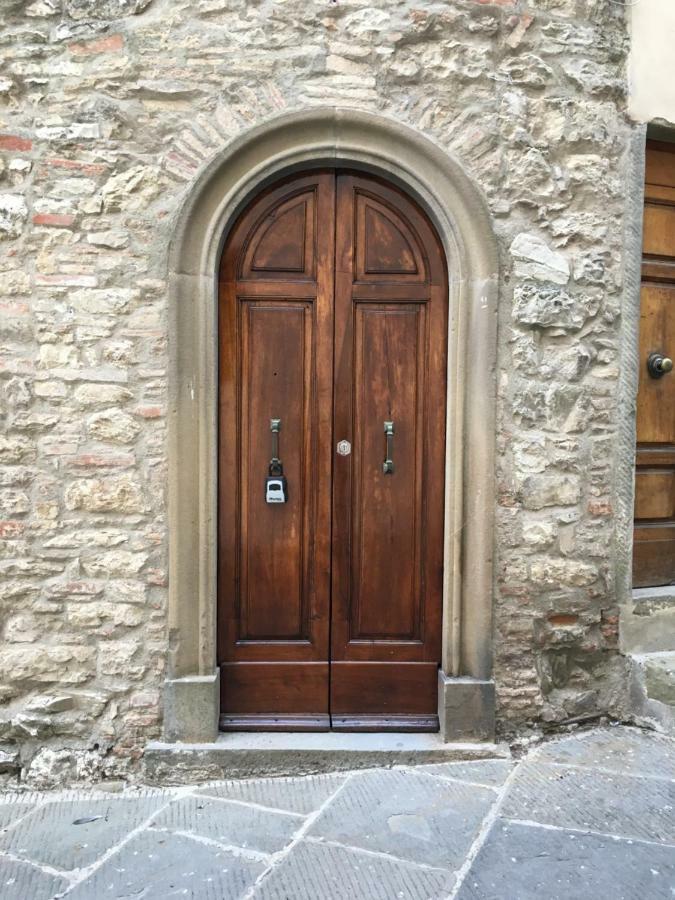 Art Rebus Tower In Tuscany Apartment Radda in Chianti Exterior photo