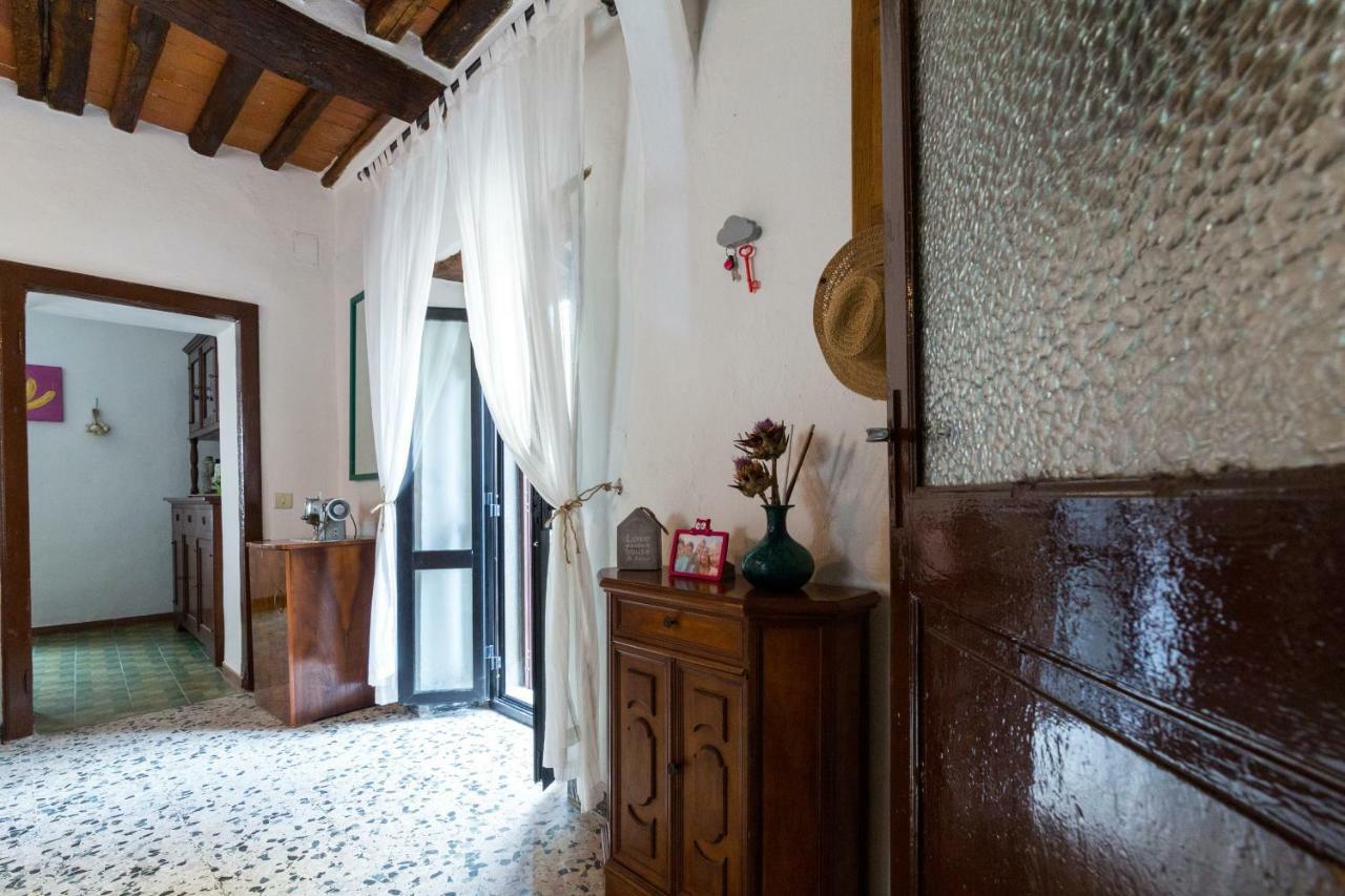 Art Rebus Tower In Tuscany Apartment Radda in Chianti Exterior photo