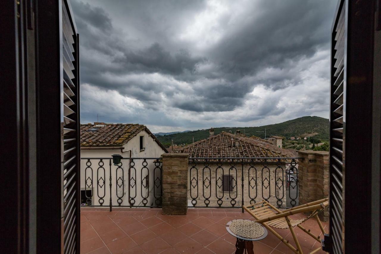 Art Rebus Tower In Tuscany Apartment Radda in Chianti Exterior photo